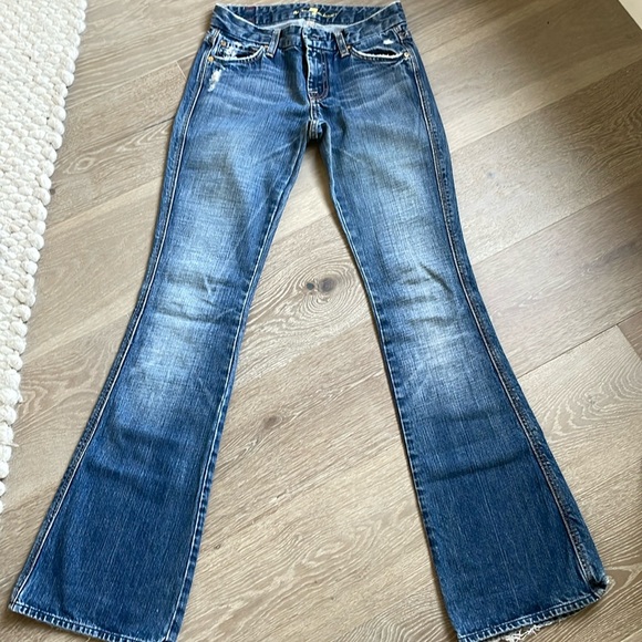 7 Jeans - Picture 1 of 4